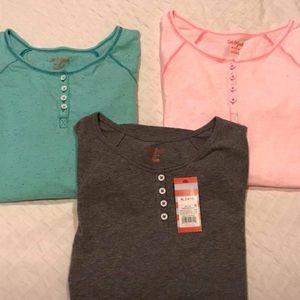 ‘Cat & Jack’ brand girls t-shirts